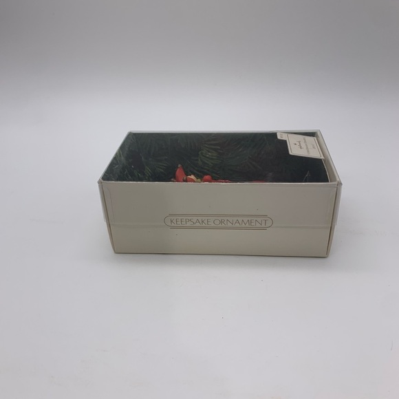 Hallmark 1981 “A Well-Stocked Stocking” Tree Trimmer Keepsake Ornament NIB - Picture 6 of 9